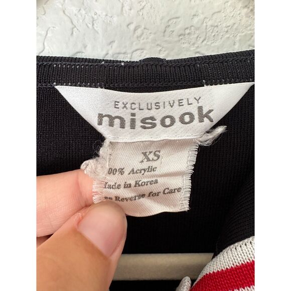 Exclusively Misook Black Hooded Zip Up Sweater Red White Trim Womens XS - Picture 5 of 7